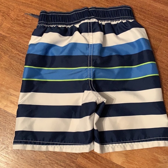 Old Navy Toddler Swim Trunks - Picture 4 of 7